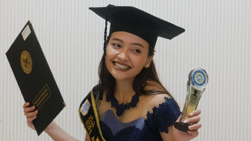 Ardhana Christian Noventri, Wisudawan Terbaik S2 Fakultas Hukum
