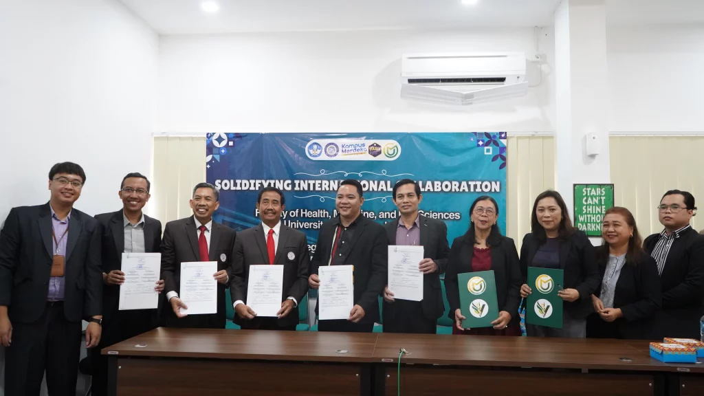 Strengthening collaboration, FIKKIA UNAIR signs MoU with Central Mindanao University Philippines