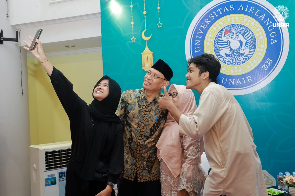 Halal Bi Halal UNAIR 1445 H di Hall Manajemen Kampus MERR-C, Selasa (16/4/2024). (Foto: Imam)