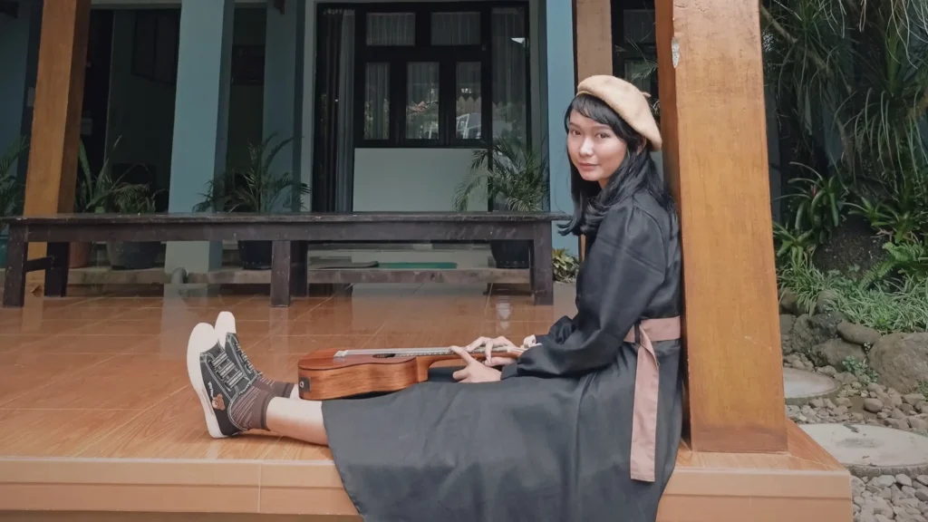 Sosok Kezia Catherine dari Program Studi Kesehatan Masyarakat Angkatan 2022 (Sumber: Istimewa)