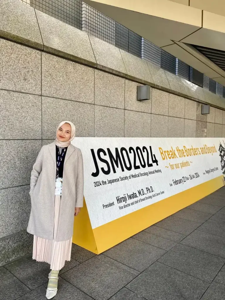 Annisa Salsabila Dwi Nugrahani saat menghadiri 21st Japanese Society of Medical Oncology (JSMO) pada 22 hingga 24 Februari 2024 di Nagoya Congress Center, Jepang (Foto: Istimewa)