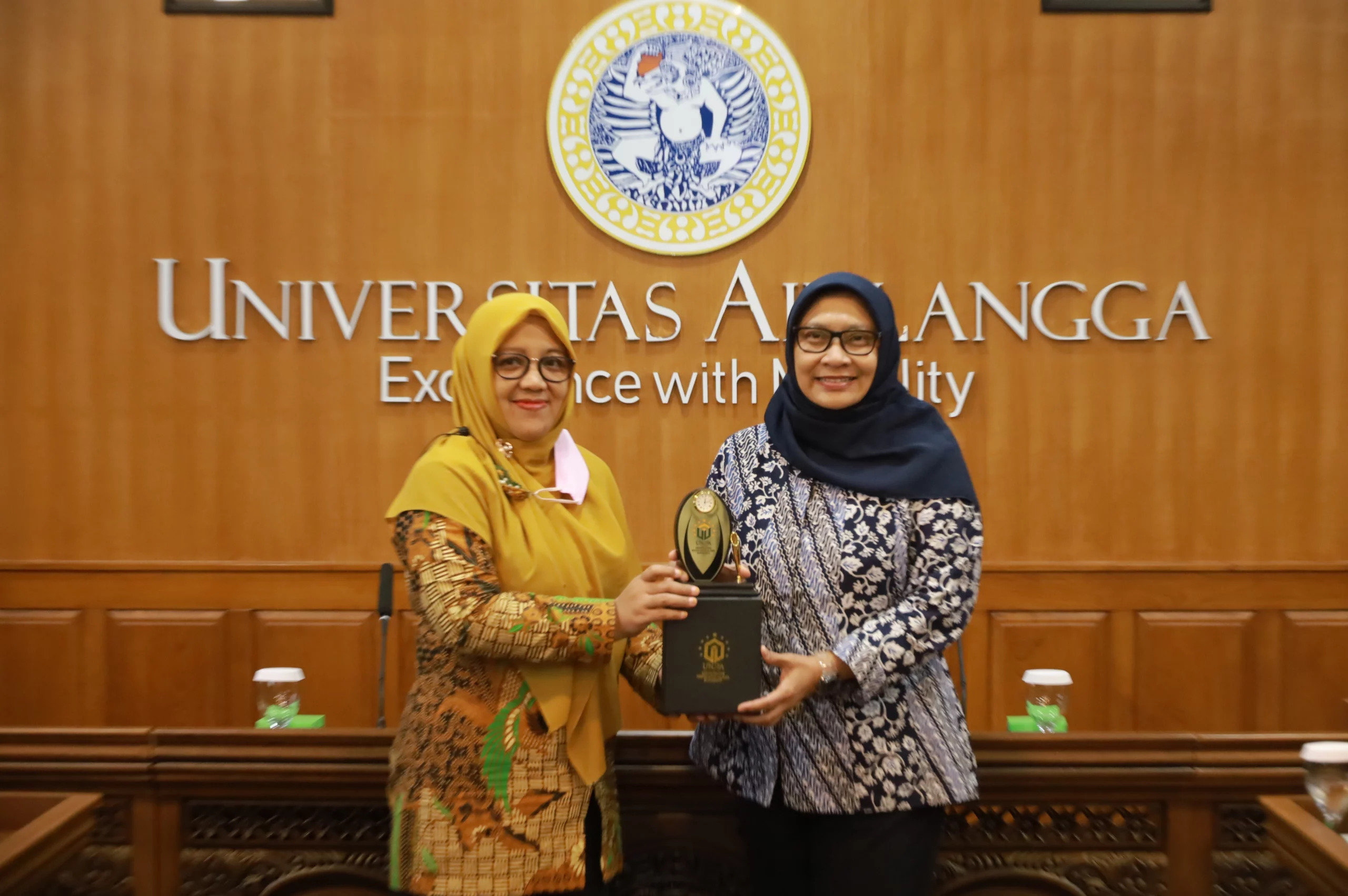 Diskusikan World Class University (WCU), UNAIR Terima Kunjungan UNUSA