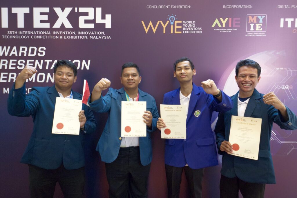 Muhammad Abdillah Roikhan, mahasiswa Fakultas Kedokteran (FK) angkatan 2021. Baru-baru ini, Roikhan dan tim berhasil meraih gold medal dalam kompetisi internasional World Young Inventors Exhibition (WYIE) 2024.