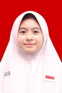 Azizah Nailatul Ramadhani selaku Camaba S1 Ilmu Sosial dan Politik UNAIR (Foto: Dok. Pribadi)