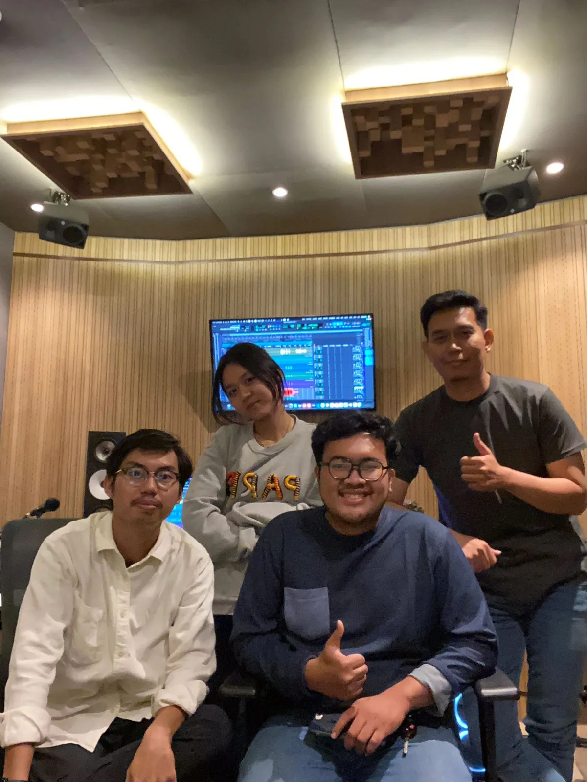 ECOVET, the band behind 37th PIMNAS UNAIR theme song "Meraih Mimpi" (Photo: By courtesy)