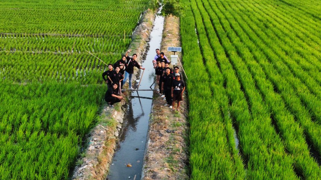 Tim IMERCY saat melakukan kegiatan pengabdian masyarakat di Desa Plaosan pada 22 - 23 Juli 2024 (Foto: Istimewa)