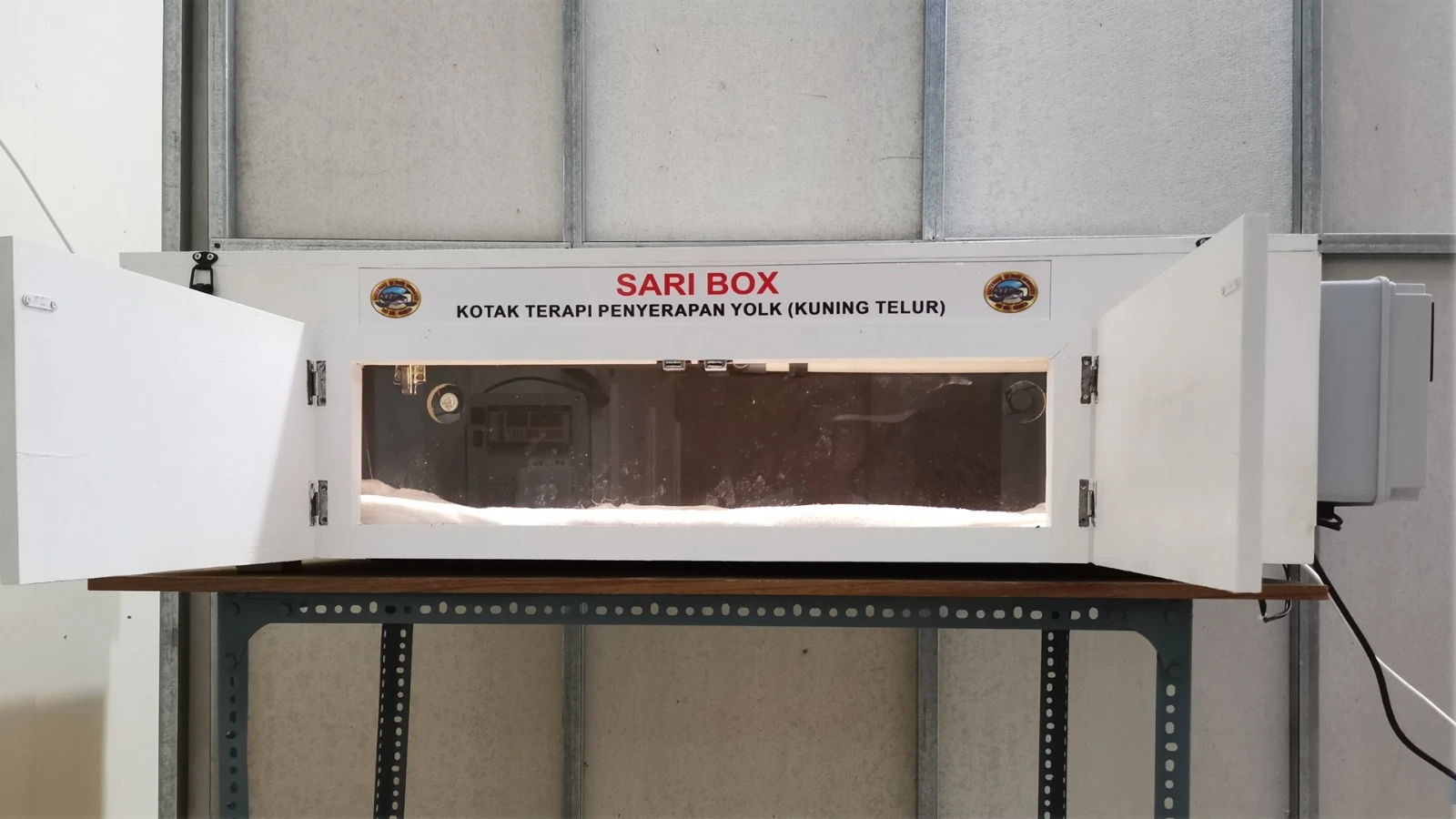 SARI BOX: A Yolk Retention Therapy Tool for Hatchlings. (Photo: By courtesy)