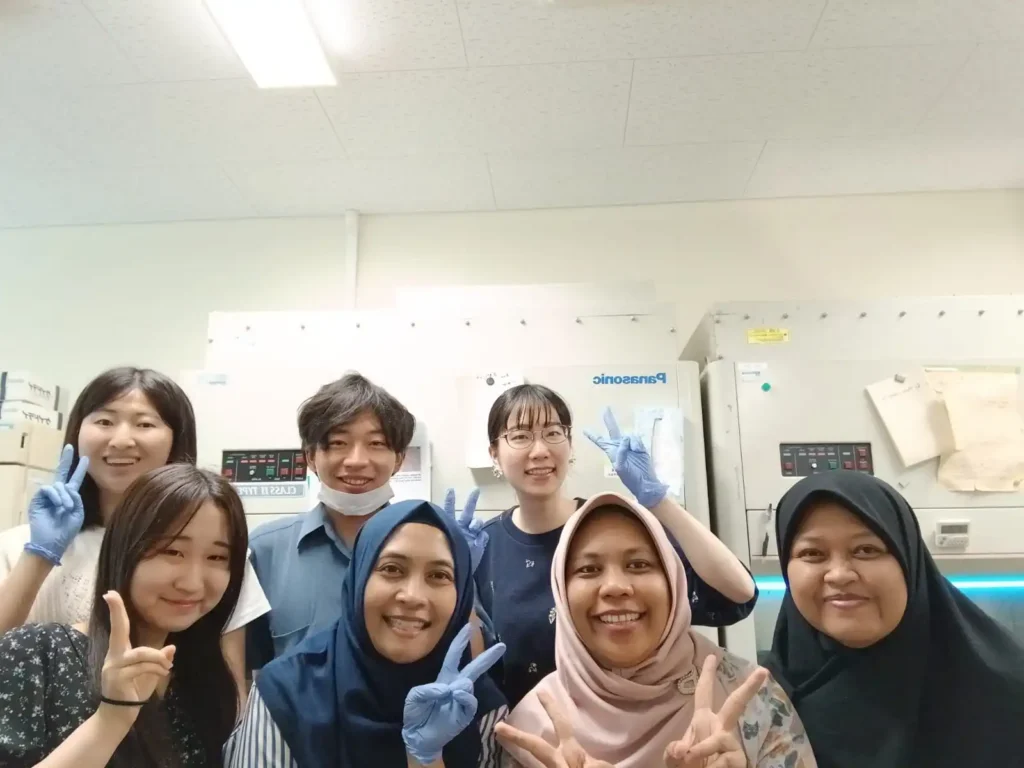 Dr. Khairunisa and her colleagues attended a monoclonal antibody characterization training session at Kobe University (Photo: Source Documentation).