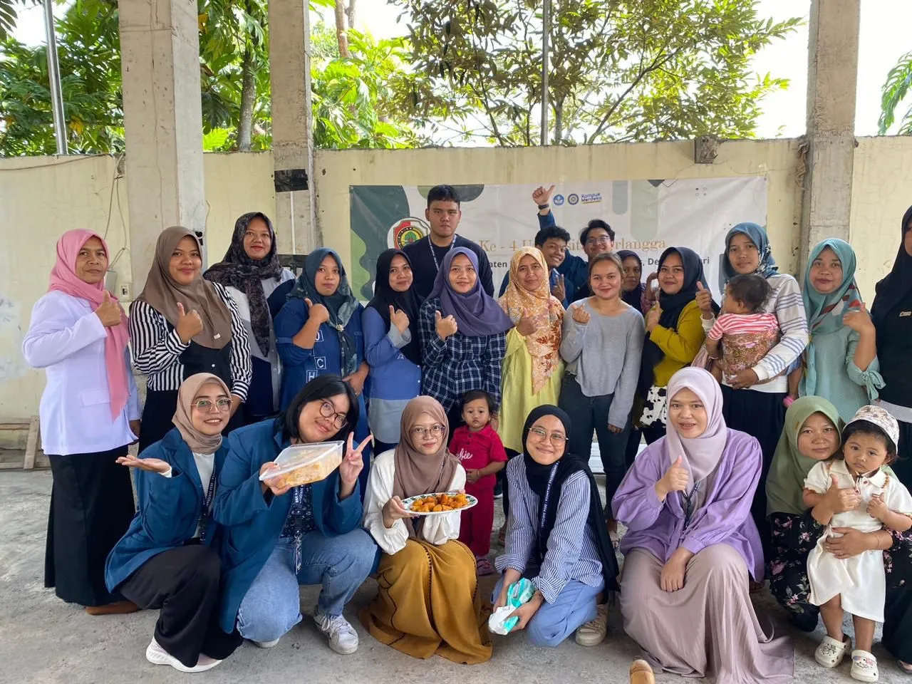 Mahasiswa BBK UNAIR MPASI di Sukoasri (Foto: Istimewa)