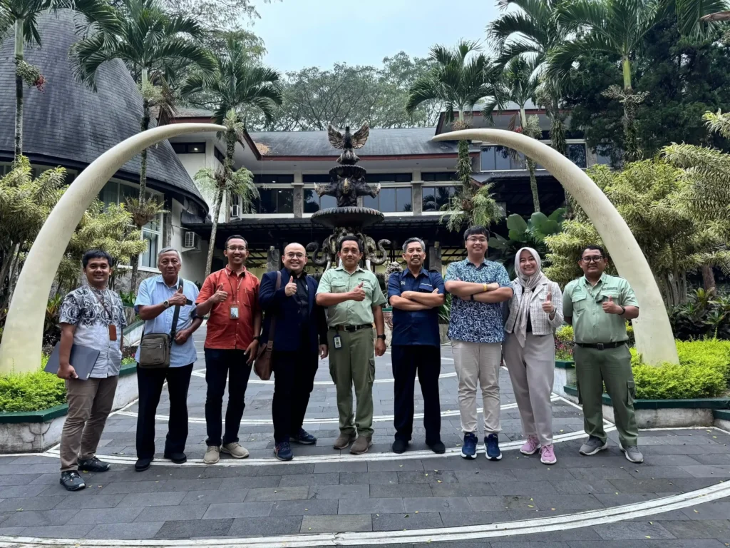 Kerja sama Taman Safari Prigen, Pasuruan, Jawa Timur dan FIKKIA UNAIR Untuk Wahana PKL Satwa Liar. (Foto: Istimewa)