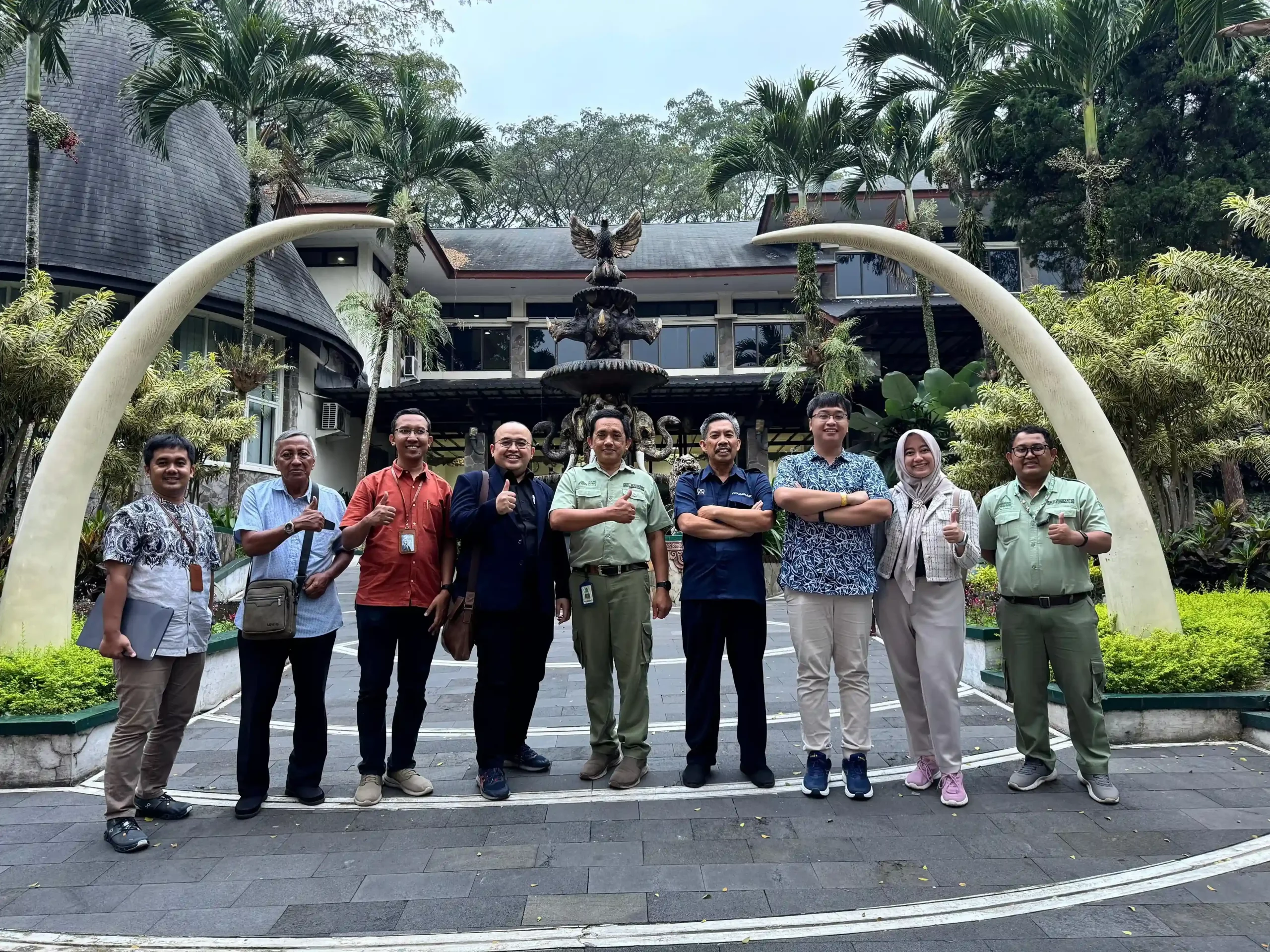 Kerja sama Taman Safari Prigen, Pasuruan, Jawa Timur dan FIKKIA UNAIR Untuk Wahana PKL Satwa Liar. (Foto: Istimewa)