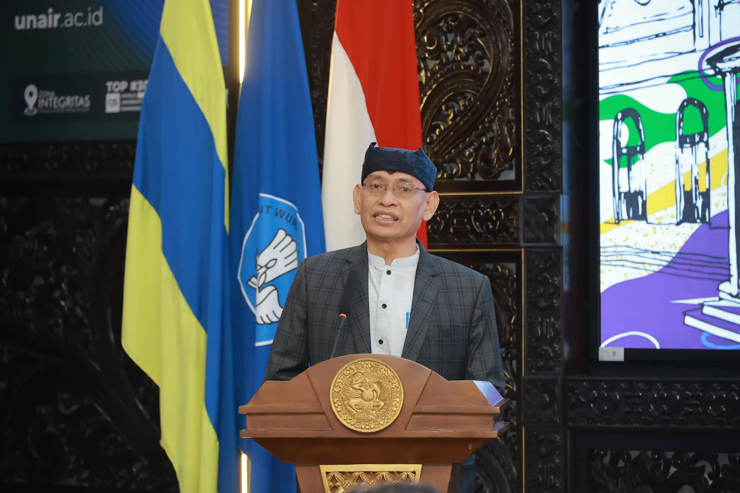 Rektor Universitas Airlangga (UNAIR), Prof Dr Mohammad Nasih SE MT Ak (Foto: PKIP UNAIR)