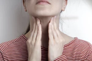 Immunoglobulin-E dan Hormon Thyroid-Stimulating sebagai Antibodi Reseptor pada penyakit Graves dengan Atopi