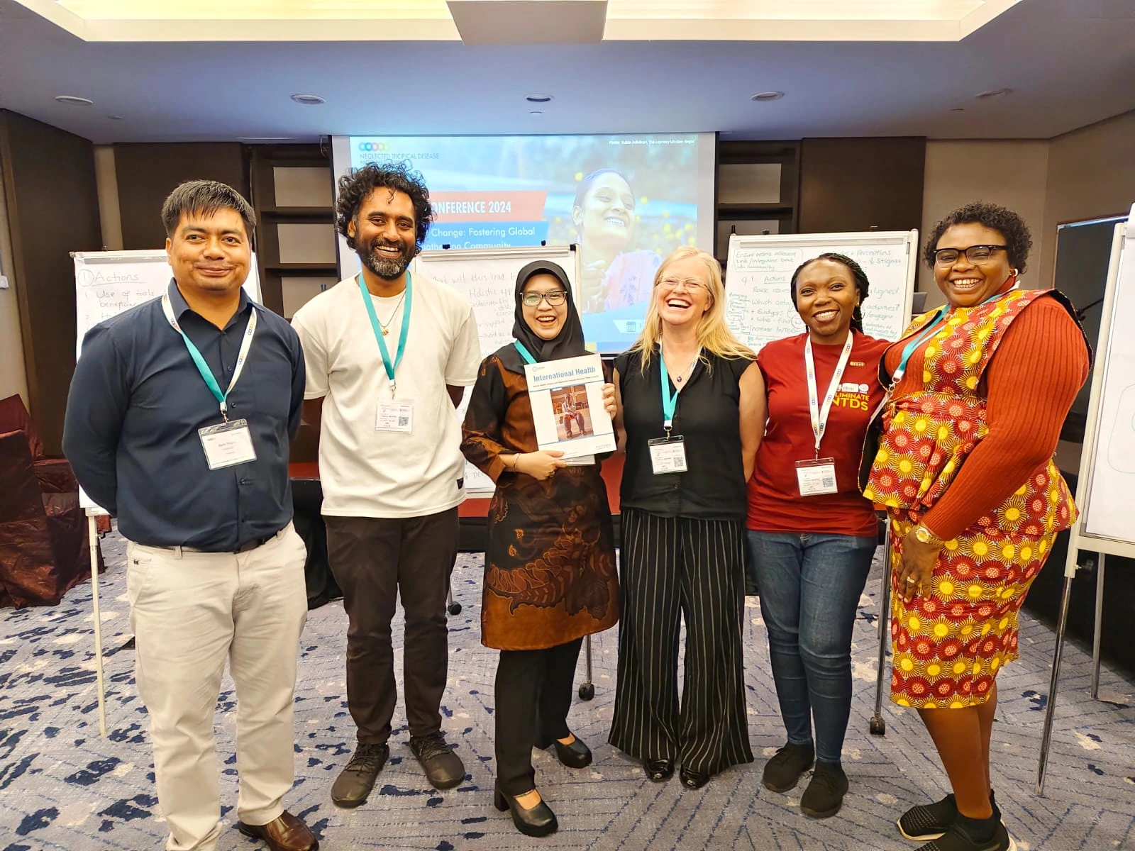 Dokumentasi ketika Ulfah terpilih menjadi A Star of The Day di Sesi Working Group hari ke-2 dalam konferensi internasional (Sumber: Dokumentasi narasumber)
