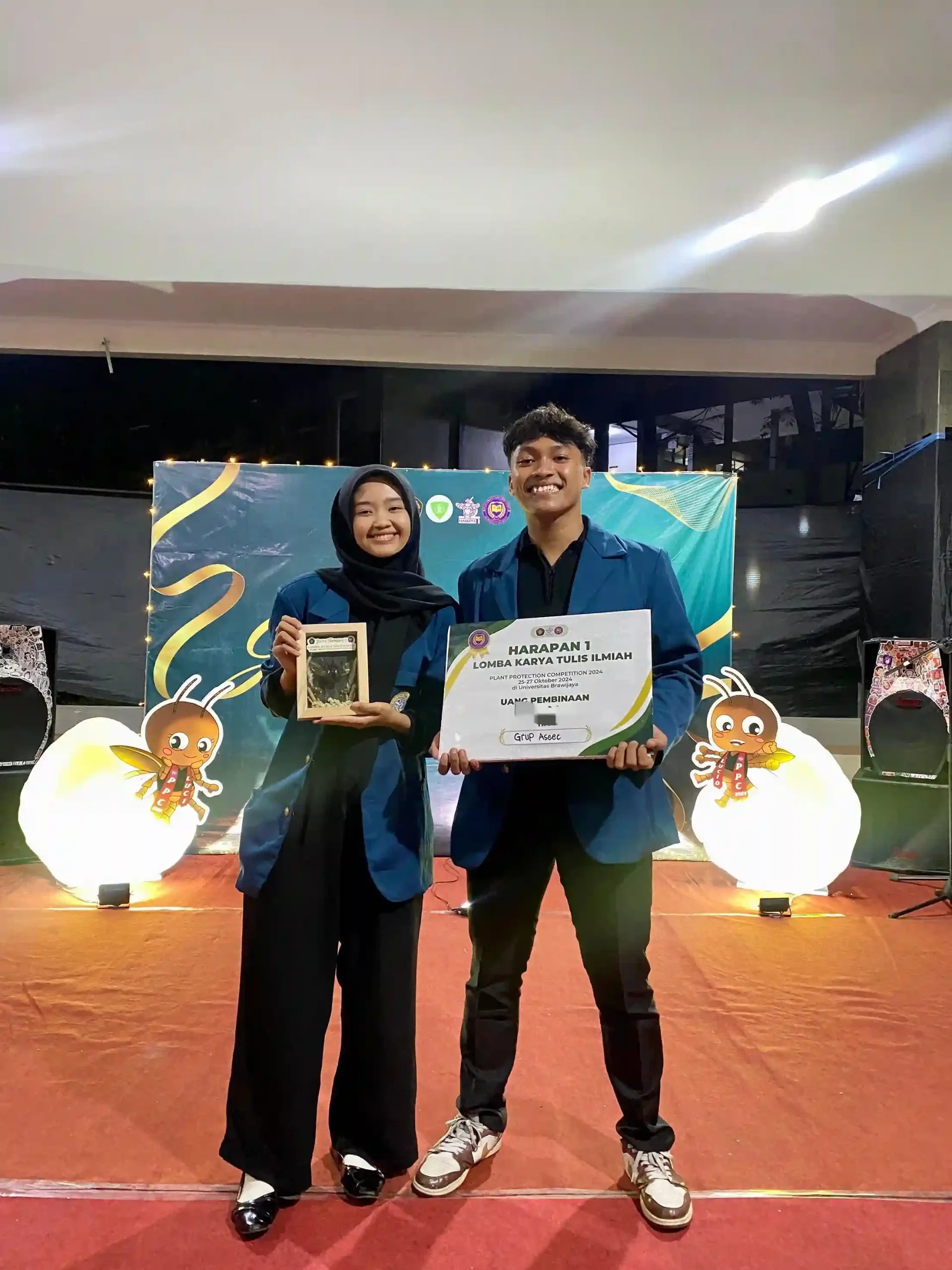 Tita Mutia Rachma (FV) dan Reza Akni Arifia Zidan (FV) berhasil raih Juara Harapan 1 dalam Plant Protection Competition 2024. (Foto: Istimewa)