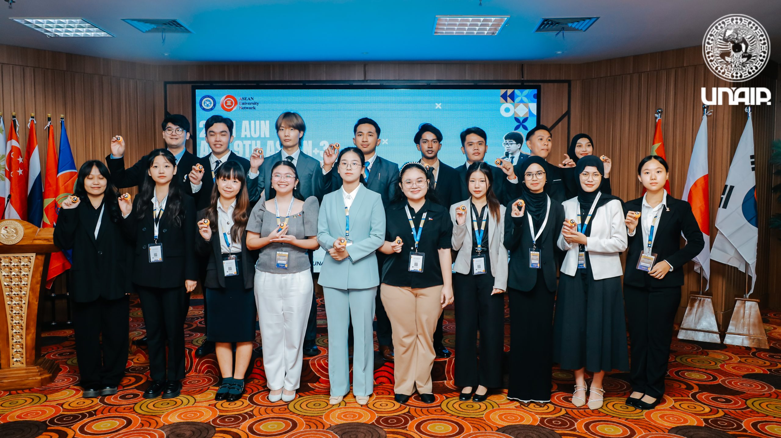 Opening Ceremony The 20th AUN and 9th ASEAN+3 Educational Forum and Young Speakers’ Contest pada Hari Selasa (23/10/2024) di Hall Majapahit, ASEEC Tower, Kampus Dharmawangsa-B UNAIR. (Foto: Lingga)
