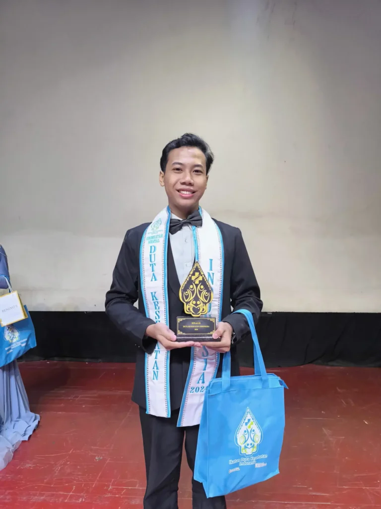 Foto penampilan Faiz pada babak Grand Final Anugerah Duta Kesehatan Indonesia (ADKI) 2024. (Foto: Istimewa)