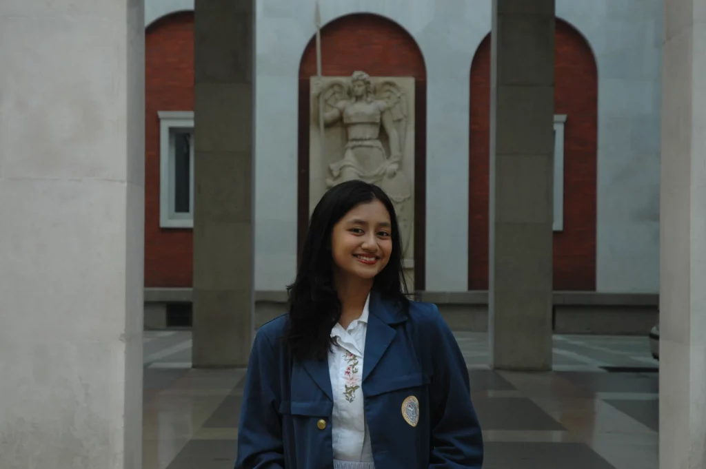 Kiara Thana Kirana, mahasiswa FKH UNAIR yang dapat kesempatan studi ke University of Padua, Italia melalui IISMA (Foto: Dok. Narasumber)