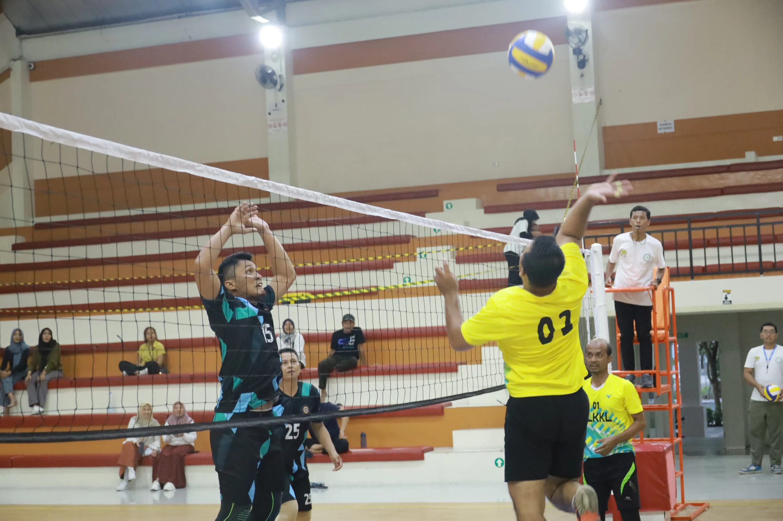 Rektor Cup Bola Voli UNAIR sebagai Wadah Salurkan Bakat