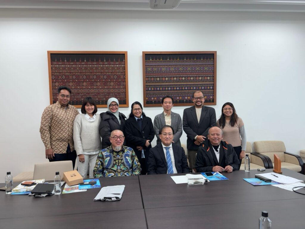 Some UNAIR lecturers visit Center for Southeast Asian Studies, Kyoto. (Photo: By courtesy)