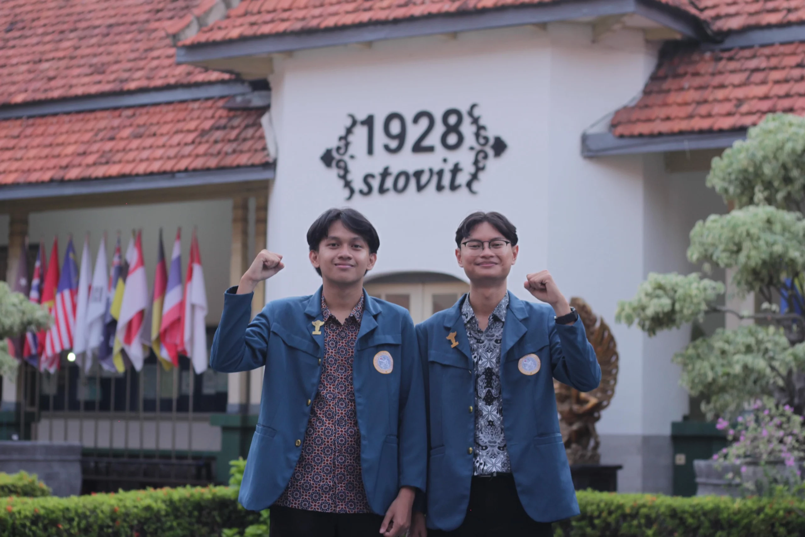 Presiden BEM FKG 2025 Rubbig Diferly Mahendra dan Wakil Presiden BEM FKG 2025 Muhammad Dani Anko Putra. (Foto: Dok. Narasumber).
