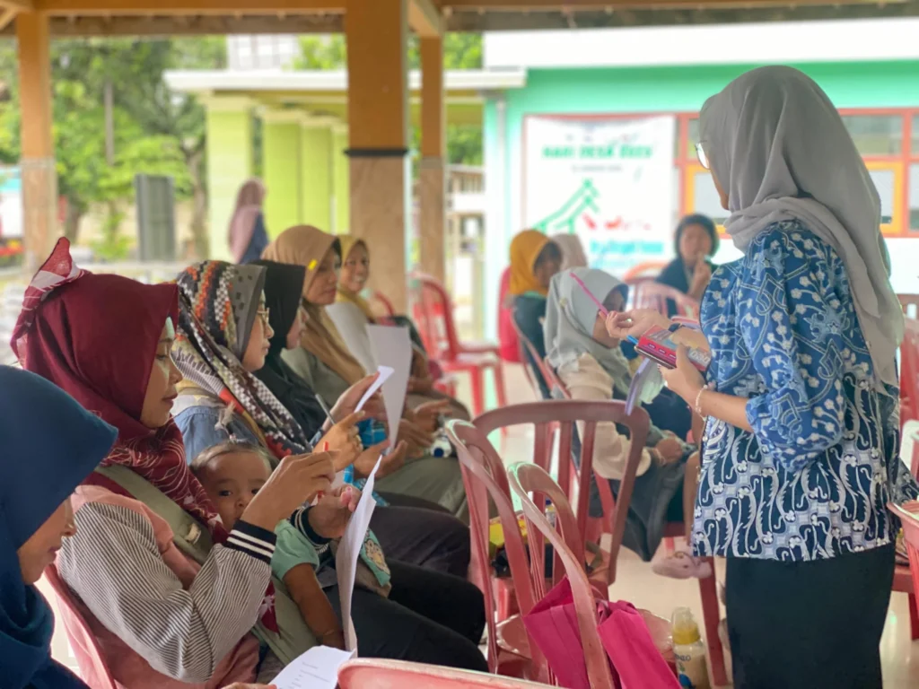 The health-oriented program took place on Tuesday, January 21, 2025, at the Sumbersari Village Hall.