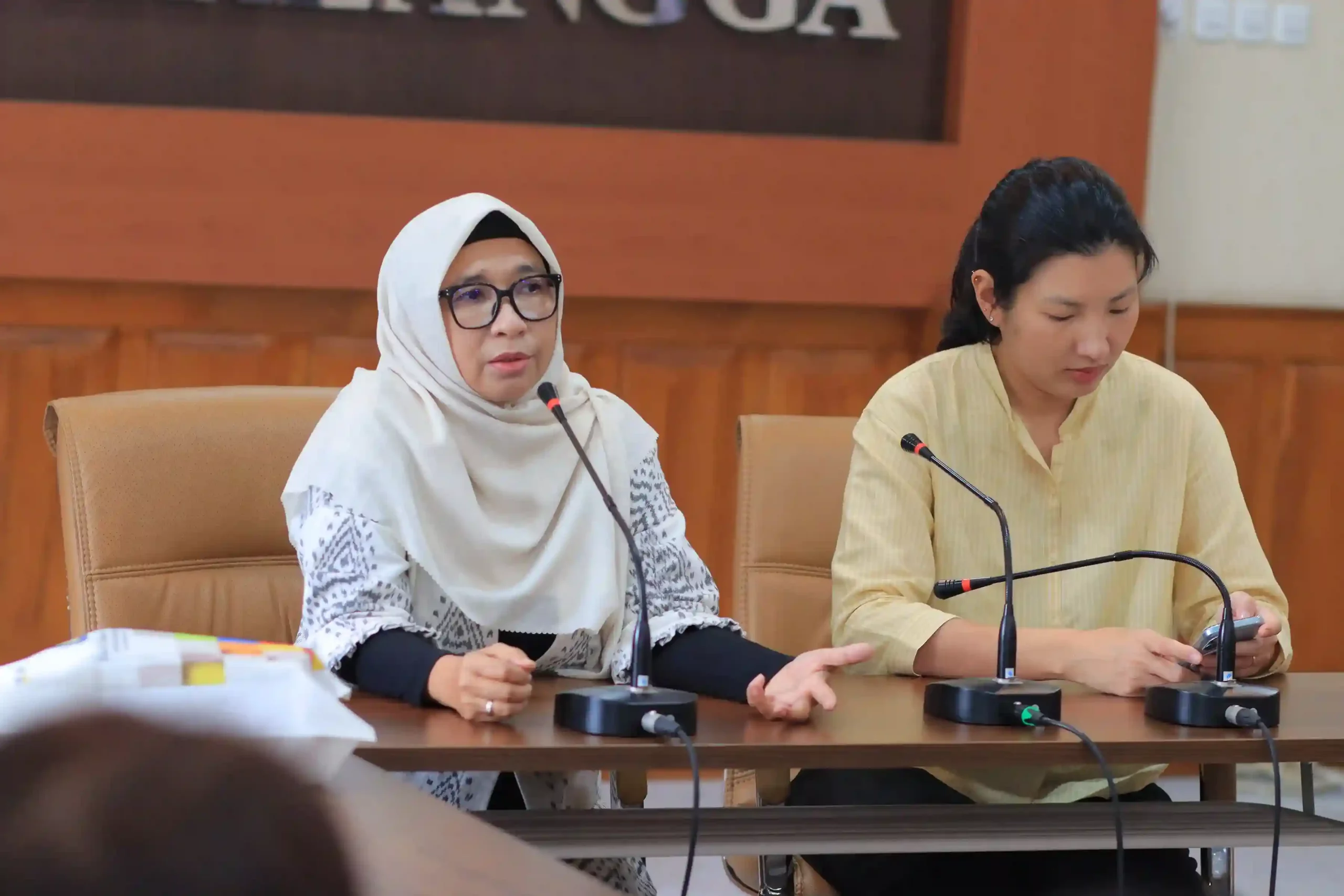 Lina Puryanti, SS, MHum, PhD, with Dr. Lalita Hanwoong, supervising lecturer from Kasetsart University