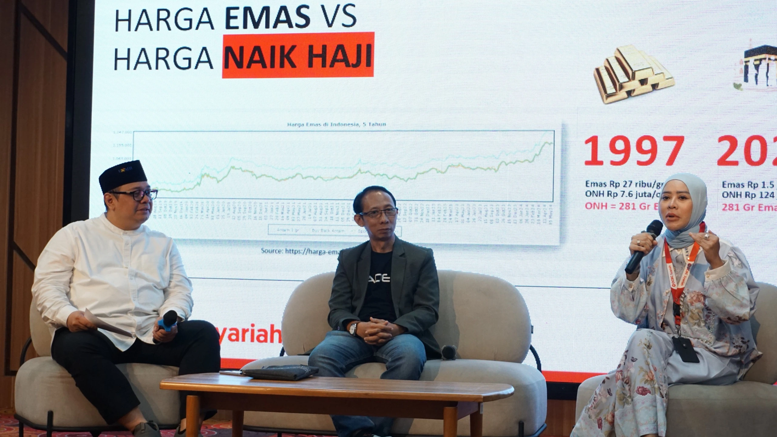 Tri Retno Cahyawati, Sales Distribution Head dari OCBC Syariah, berbagi wawasan tentang investasi emas digital. (Foto: Istimewa).