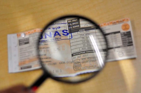 Illustration: Vehicle Registration Certificate (STNK) with receipt of motor vehicle tax payment (Photo: Medcom.id)