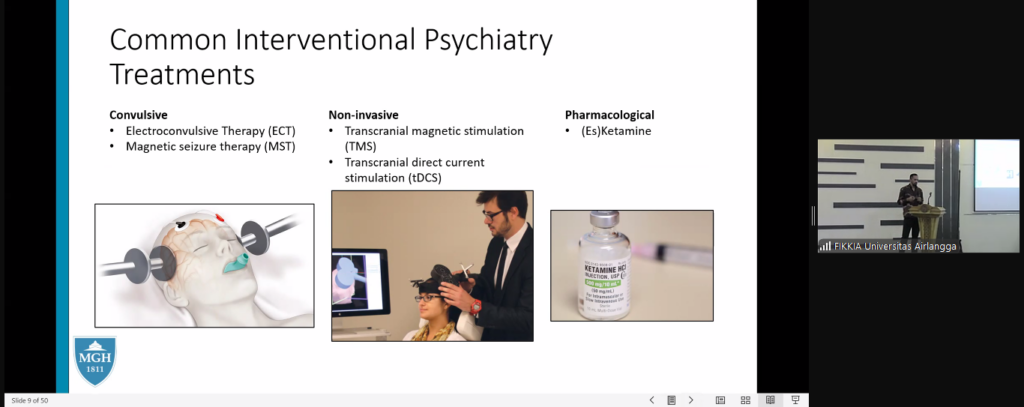 Paparan materi oleh Dr. Benjamin Wade, PhD dalam seminar ilmiah Integrating Artificial Intelligence in Health Care pada Kamis (06/03/2025). (Foto: Screenshot Zoom Meeting).