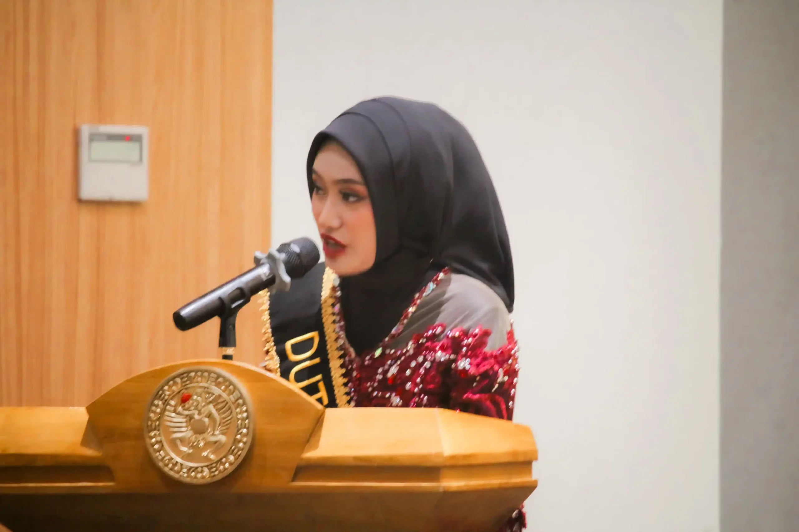 Ketua Pelaksana Grand Final Duta FIB Unair 2025, Vania Bintang Cahaya Asia (Foto: Dok. Panitia)