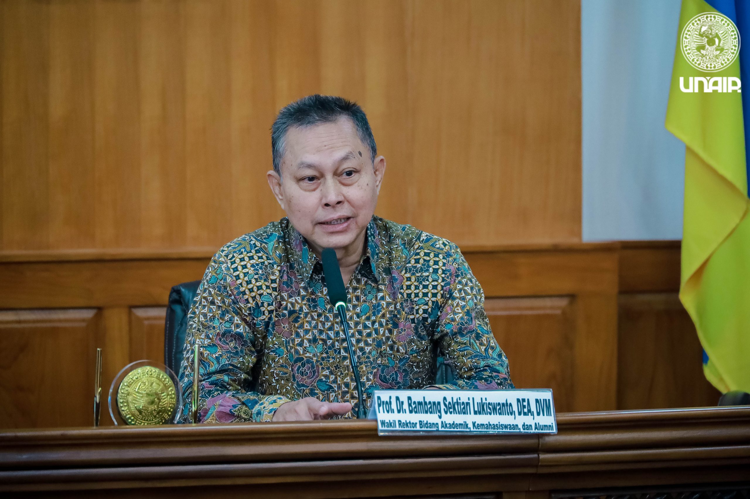 Wakil Rektor Bidang Akademik UNAIR, Prof Dr Bambang Sektiari Lukiswanto DEA DVM. (Foto: PKIP UNAIR).