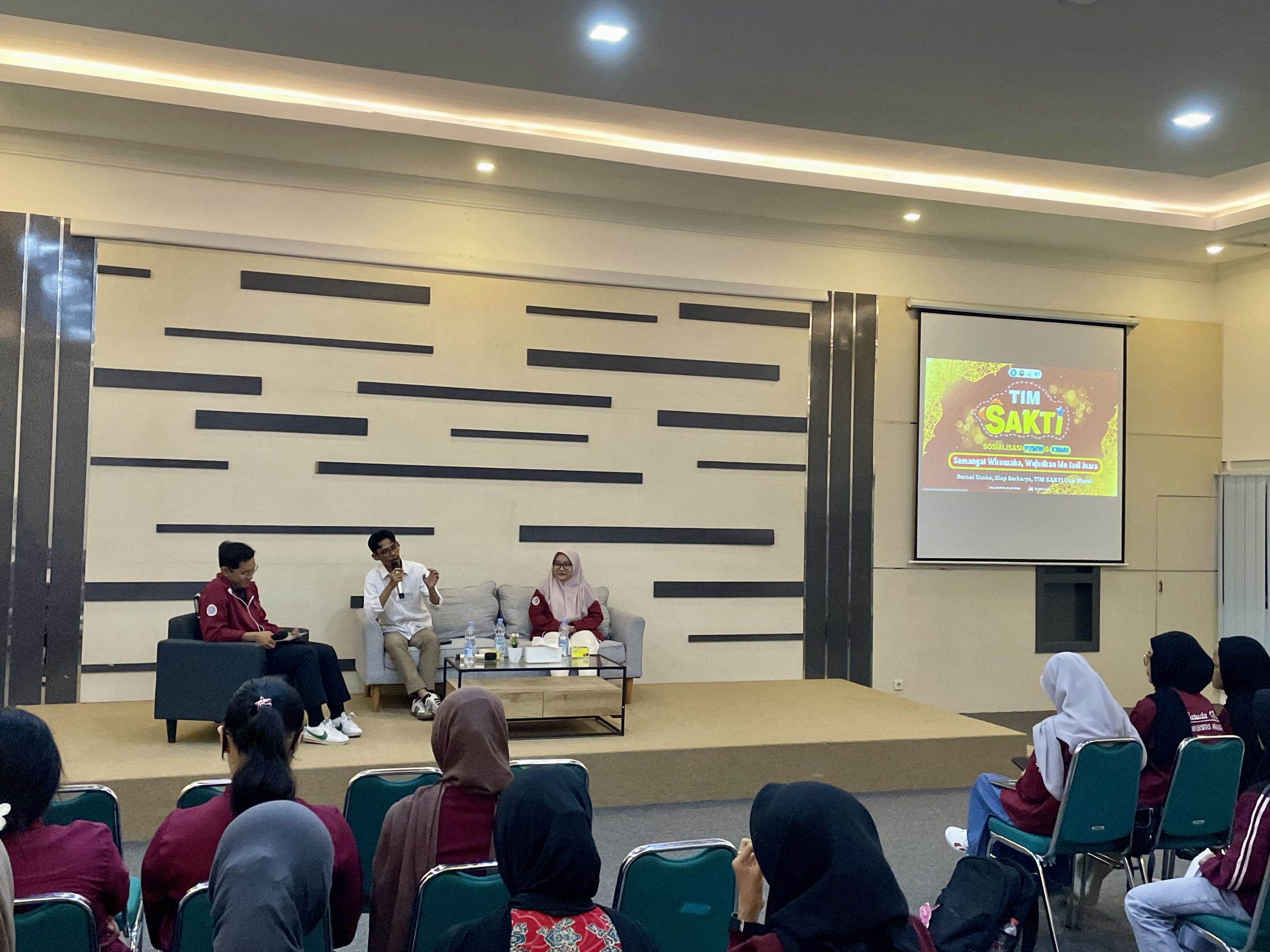 Pemaparan materi P2MW dan KBMK oleh narasumber. (Foto: Dheva Yudistira)