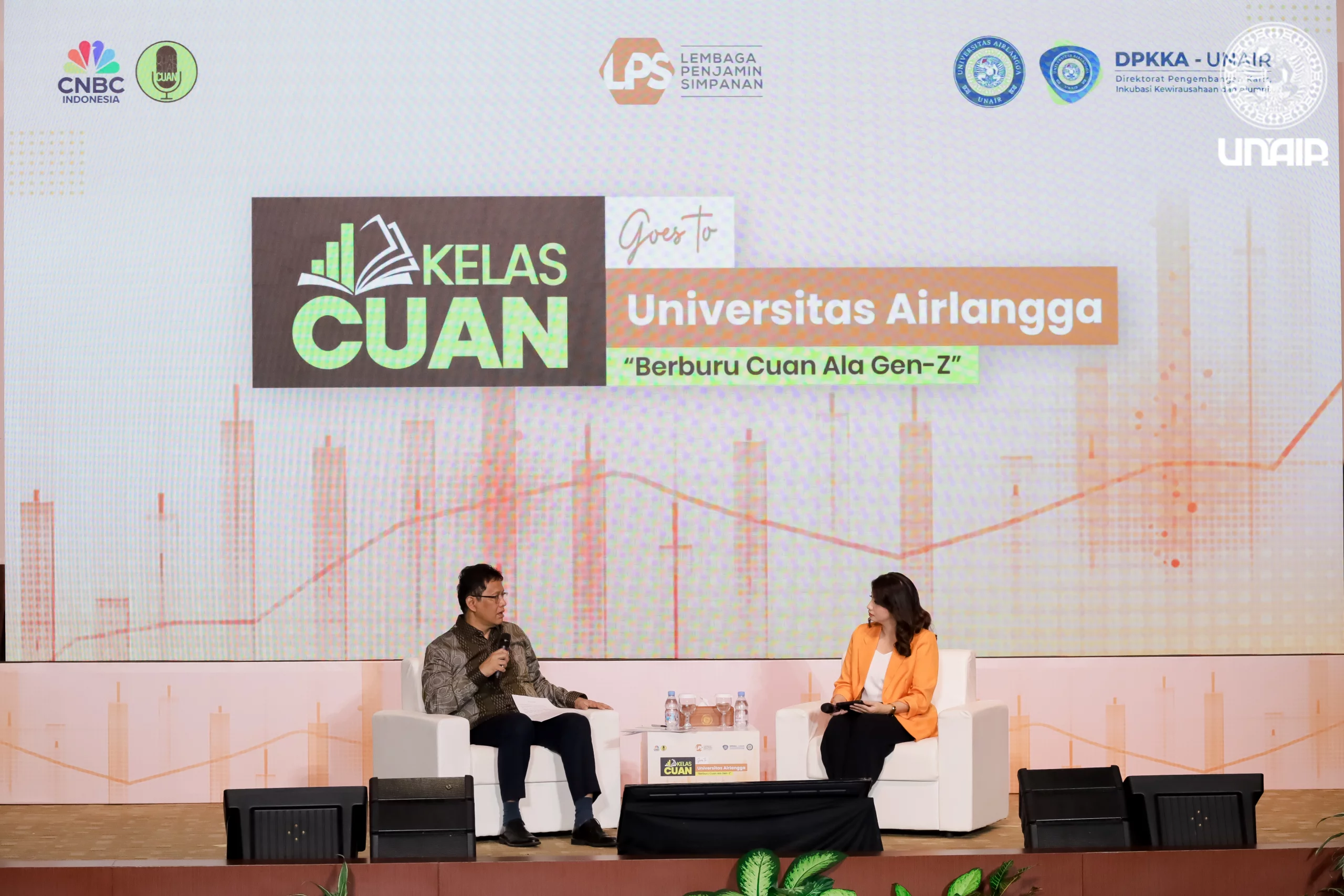 Purbaya Yudhi Sadewa dalam sesi talkshow Kelas Cuan (Foto: PKIP UNAIR)
