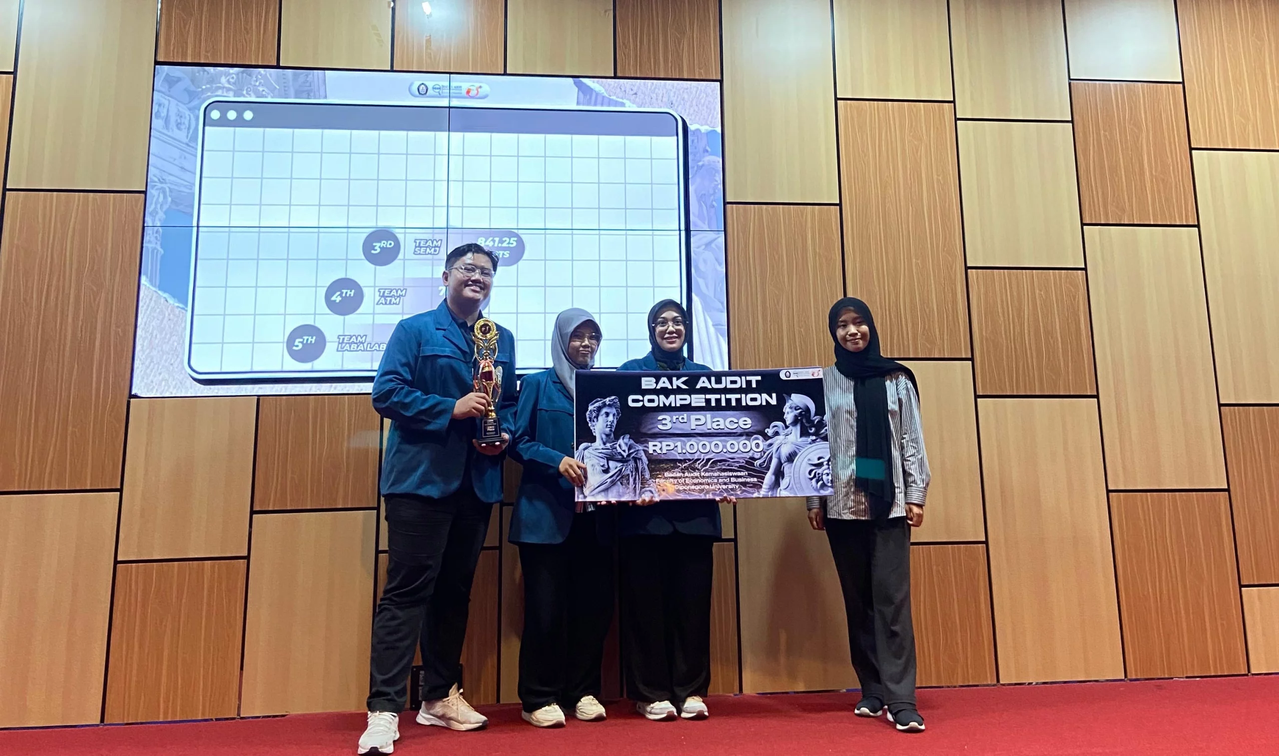 Sesi Awarding Tim SEMJ Pada (28/06/2025) (dok: Istimewa)