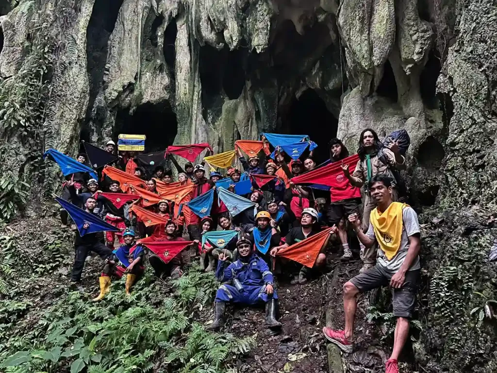 Kegiatan susur gua dalam kenal medan TWKM ke-XXXIV (Foto: Dok. Narasumber)
