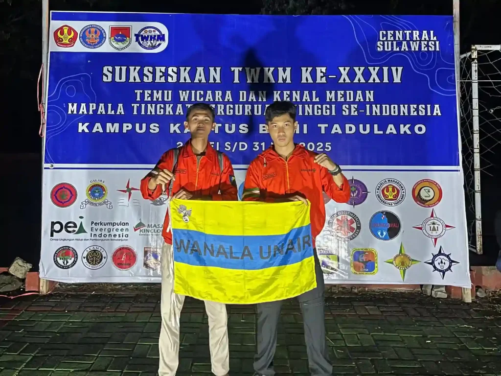 Delegasi WANALA UNAIR, Muhammad Rizqi dan Julio Gitra (Foto: Dok. Narasumber)
