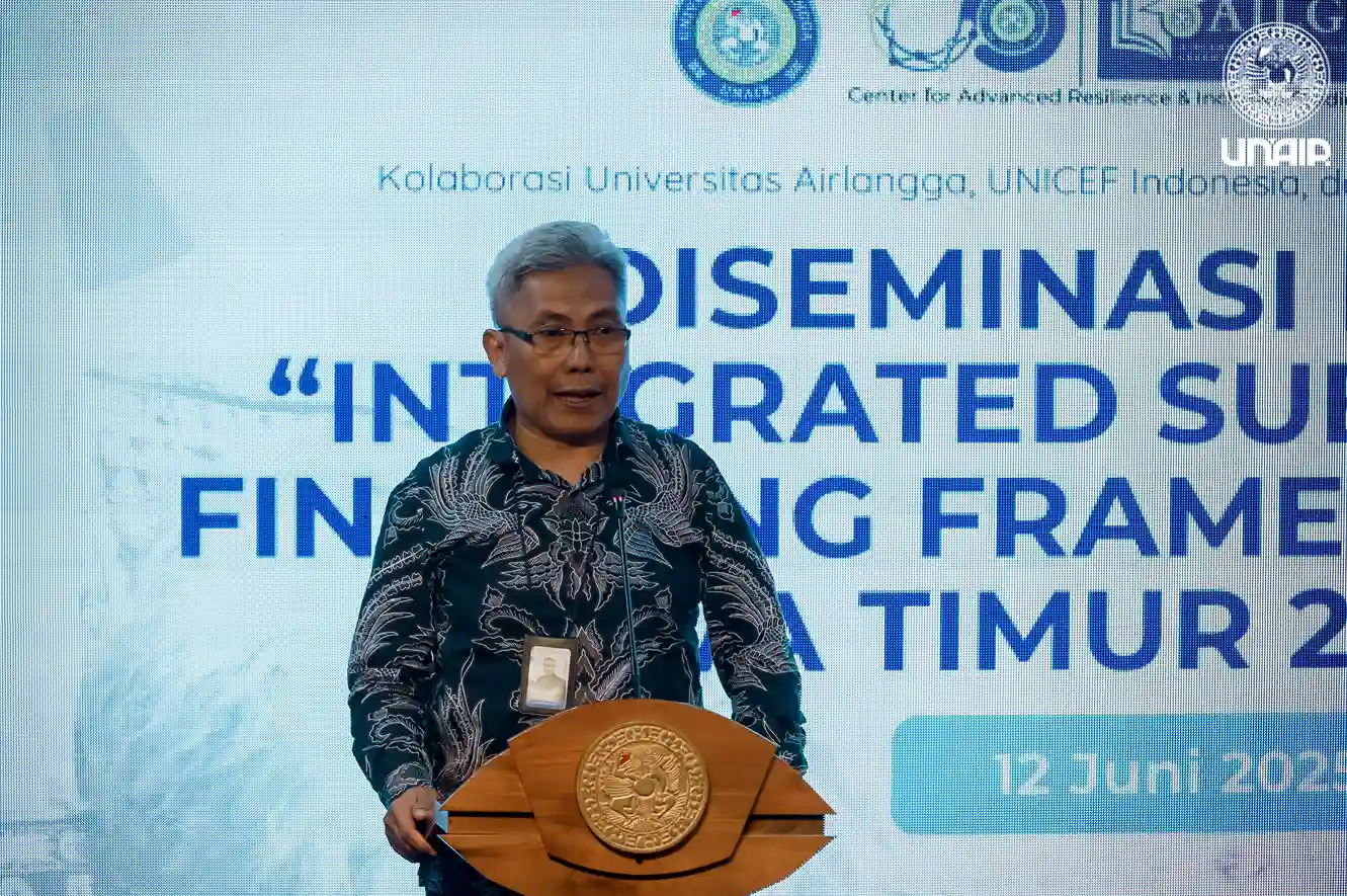 Dr. Eko Supeno, AILG Chair, delivers opening remarks at the dissemination event co-hosted with UNICEF and other partners (Photo: PKIP UNAIR)