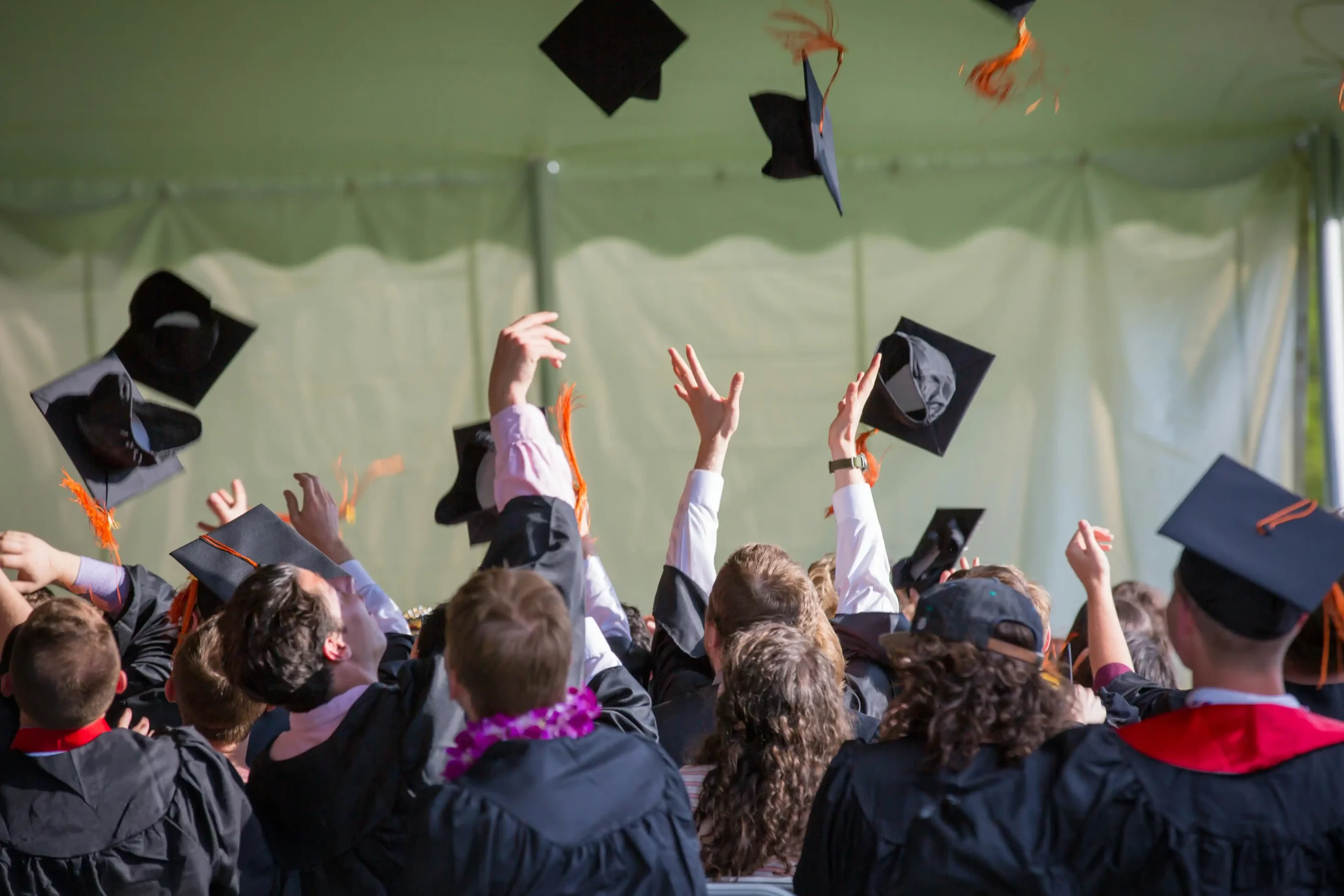 Illustration of graduates celebrating in academic regalia (Photo: Pexels)