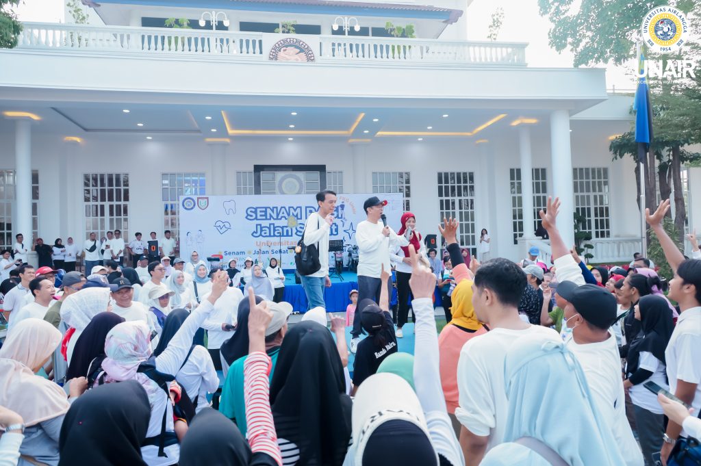 Senam dan Jalan Sehat by FKG UNAIR, Minggu (27/07/2025). (Foto: Vera)