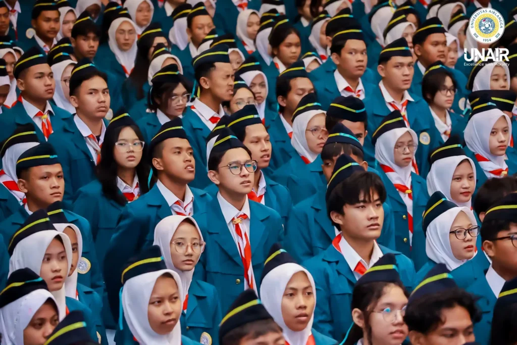 Suasana pengukuhan mahasiswa baru UNAIR, Kamis (31/7/2025) (Foto: PKIP UNAIR)