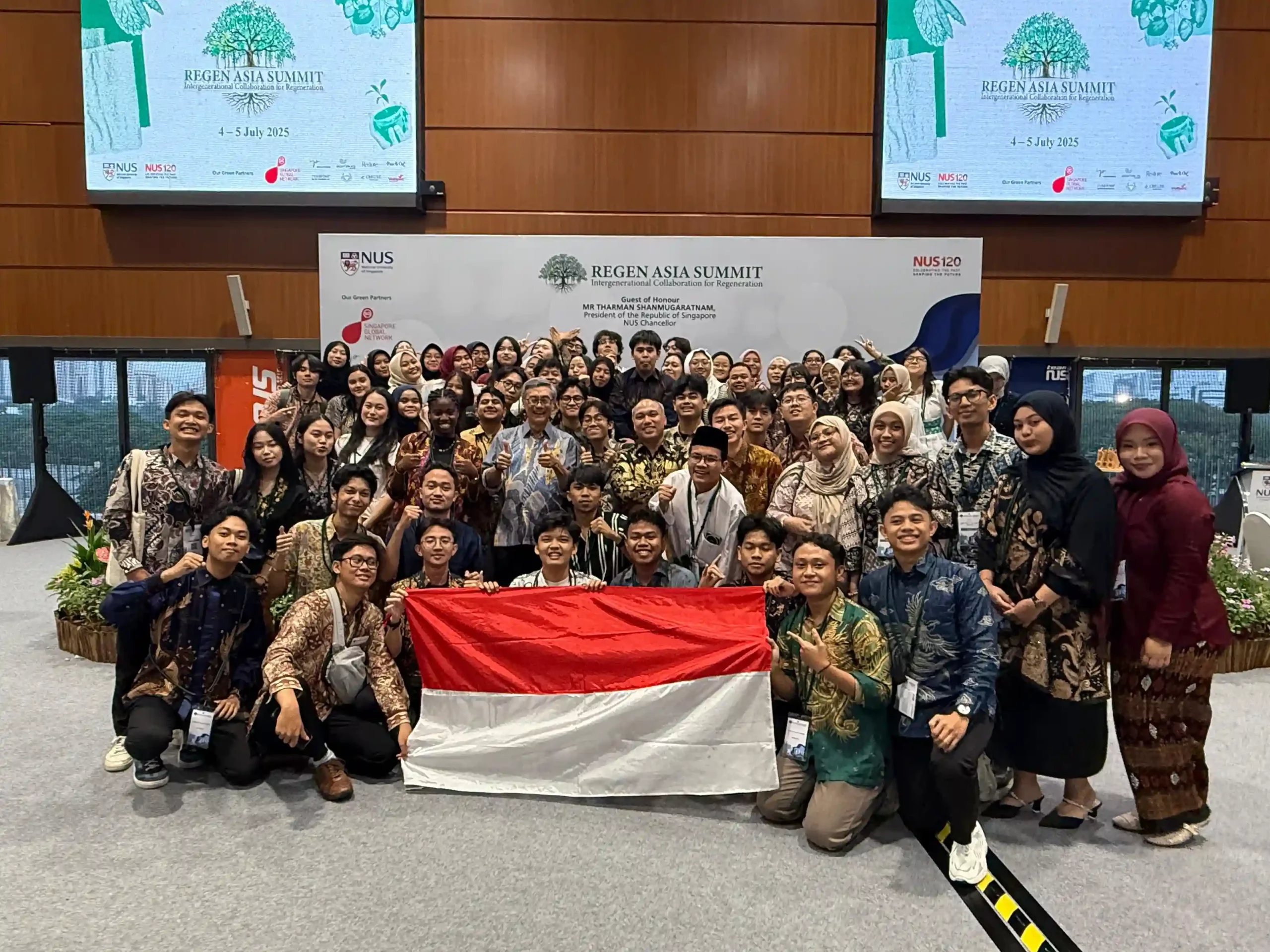 Venny Pramudita Rahayu, mahasiswa Program Studi Fisika Fakultas Sains dan Teknologi Universitas Airlangga angkatan 2022, terpilih sebagai delegasi Summer Exchange Program dalam Forum Internasional Regen Asia Summit (RAS) dan Asian Undergraduate Symposium (AUS) 2025 (Foto: Istimewa)