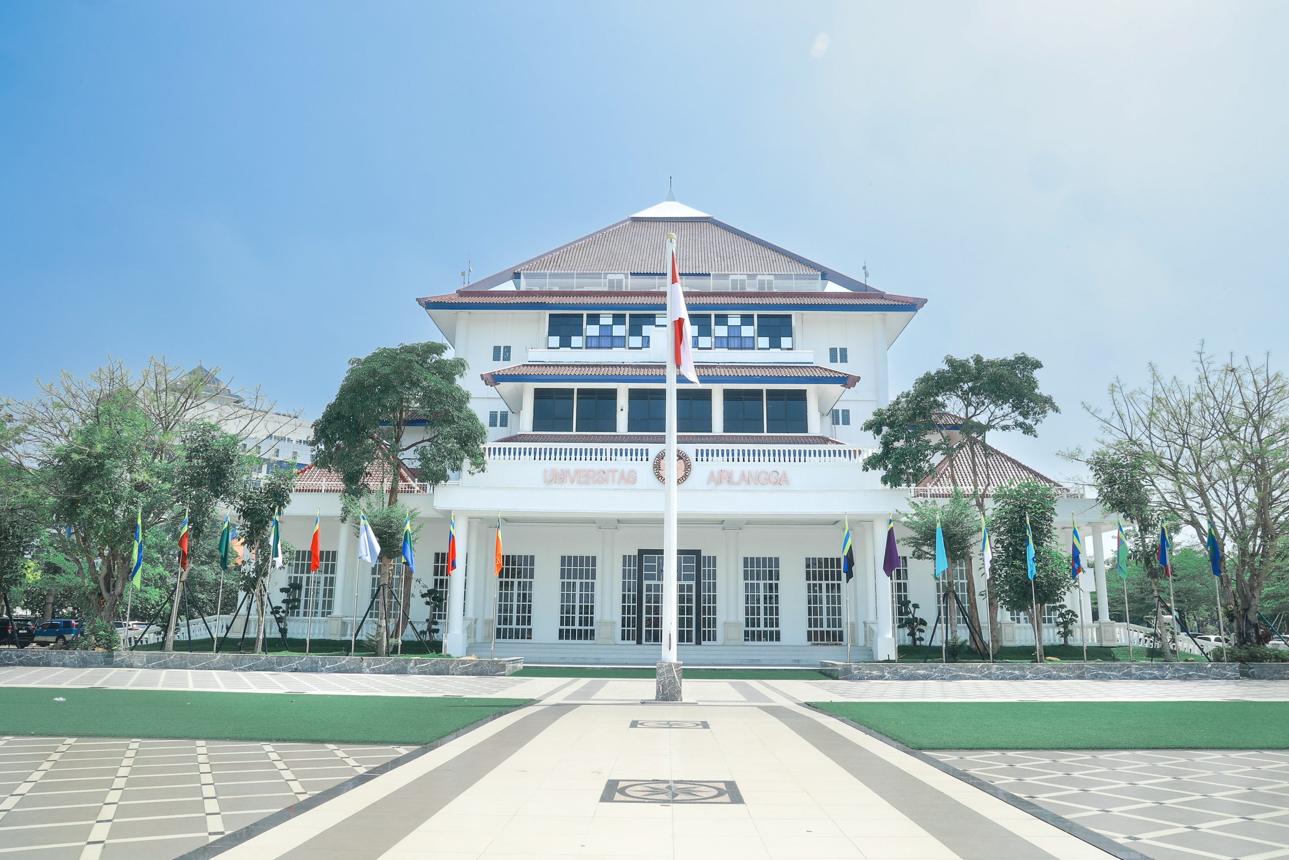 Gedung Rektorat Kampus C UNAIR. (Foto: PKIP UNAIR)