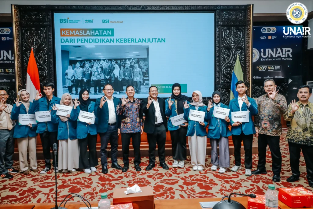 BSI Scholarship recipients from Universitas Airlangga (Photo: UNAIR Public Relations)