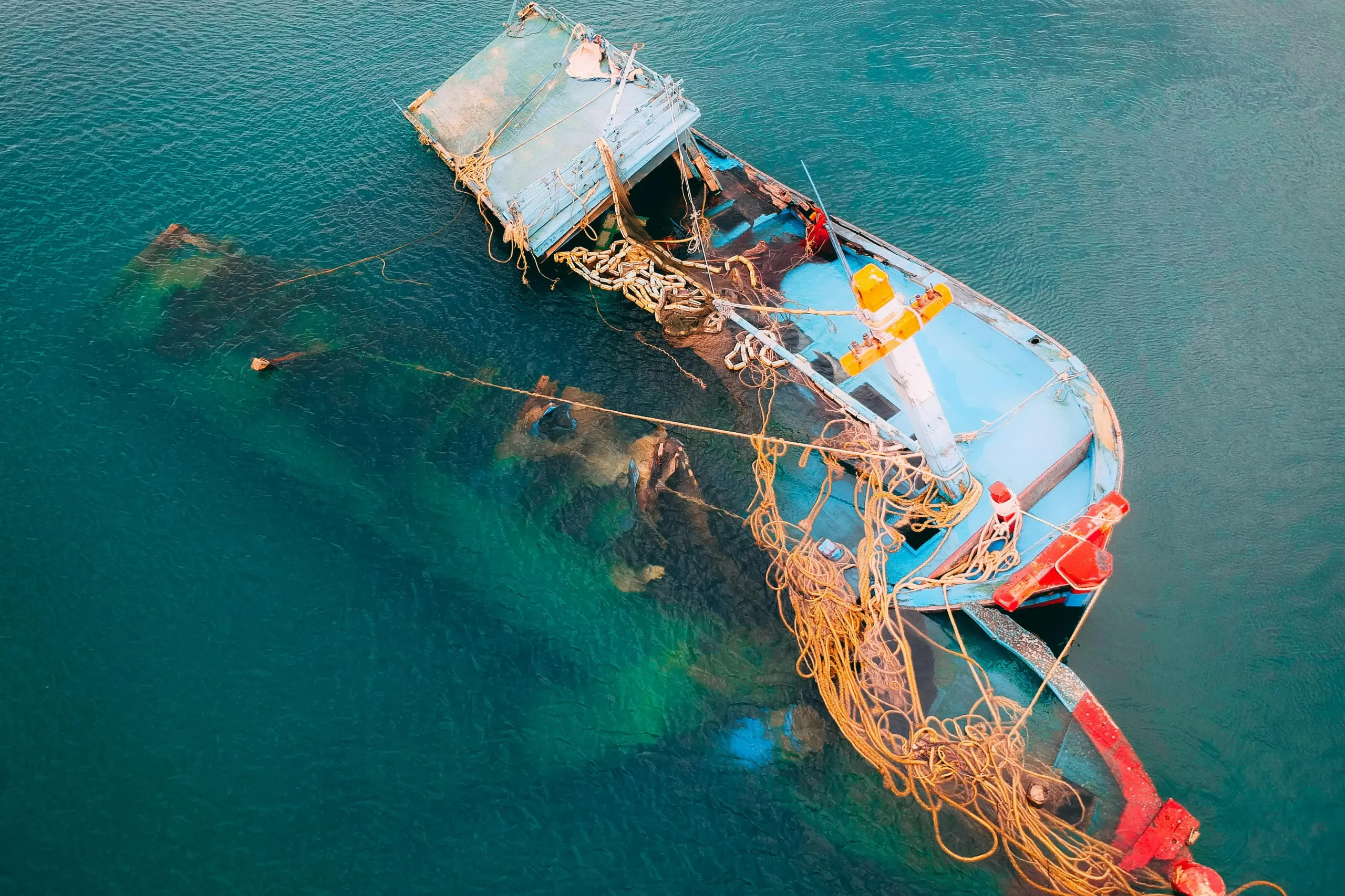 Illustration of ferry sinking (Source: pexels)