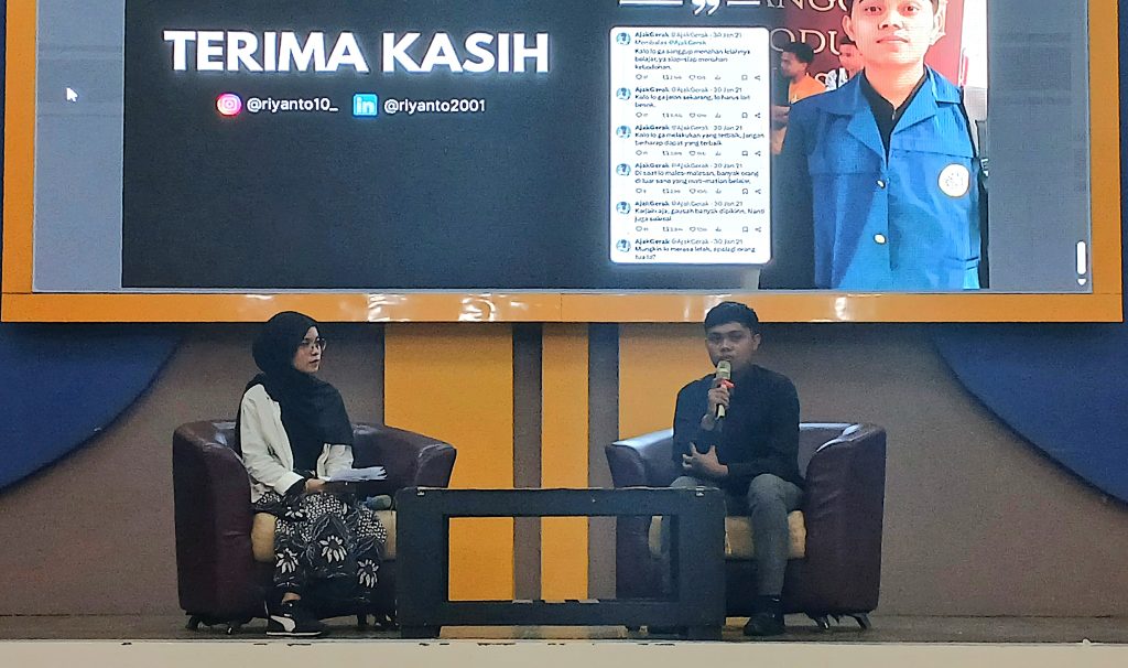Penyampaian materi oleh Riyanto dalam KEJAR BP Eksternal AcSES pada Selasa (20/8/2025) (dok: dokumentasi pribadi)