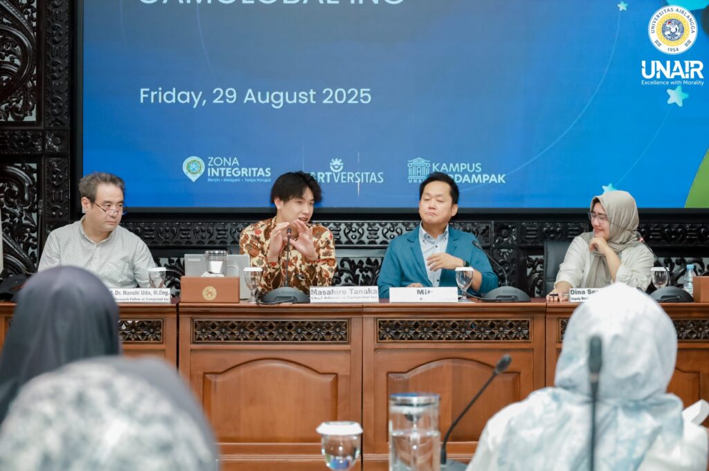 Airlangga Global Engagement (AGE) Universitas Airlangga (UNAIR) kembali menggelar pertemuan strategis untuk penandatanganan kerja sama (MoU) dengan pihak CamGlobal (foto: PKIP UNAIR)