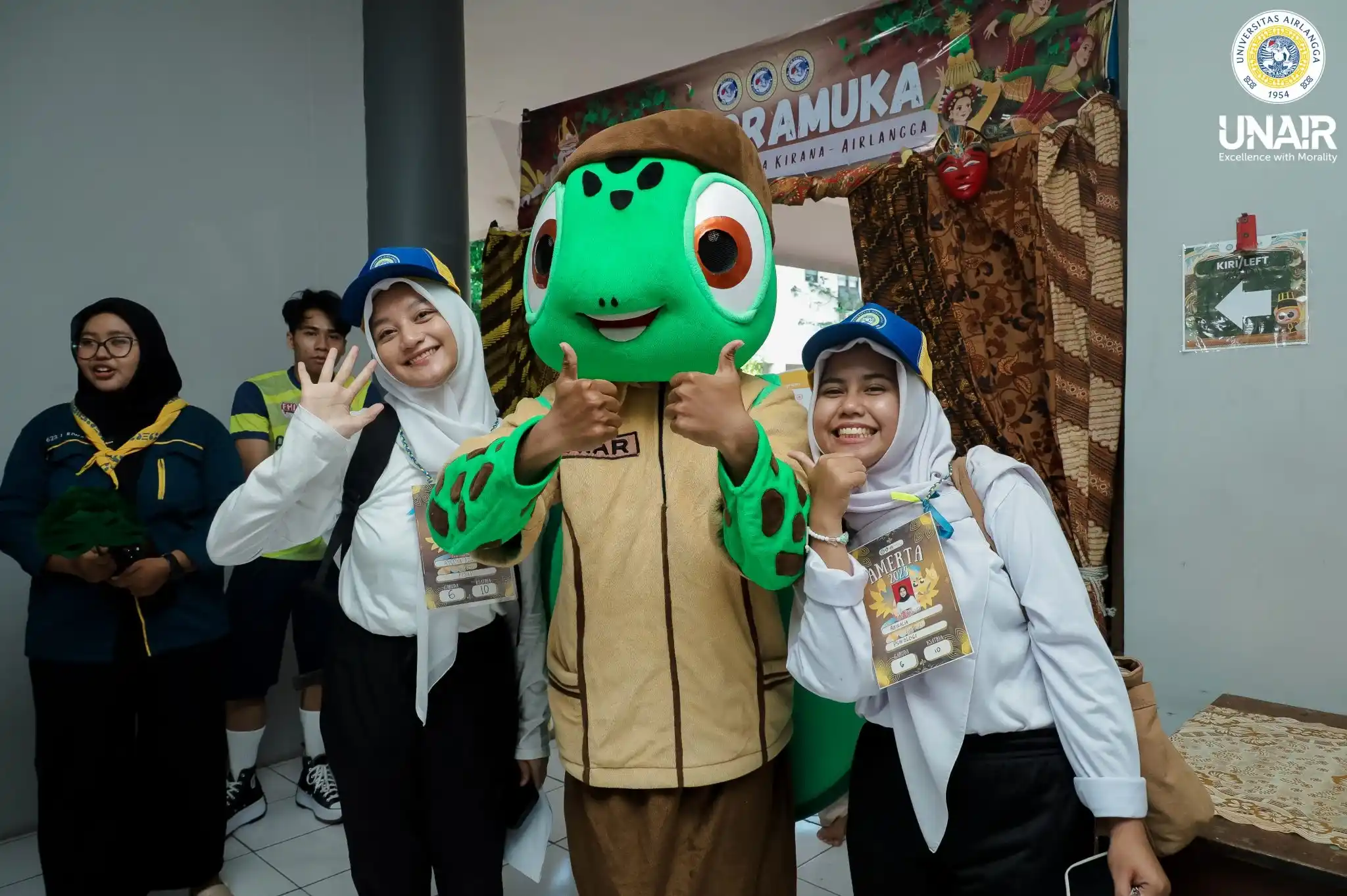New students show strong enthusiasm during the 2025 Panca Tirta UKM Display (Photo: PKIP UNAIR)
