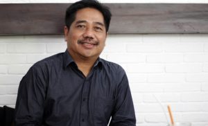 Dr Suko Widodo Drs MSi, Ketua Perhumas Surabaya Raya sekaligus Dosen Komunikasi Fakultas Ilmu Sosial dan Ilmu Politik (FISIP) Universitas Airlangga (UNAIR). (foto: wartagres.com)