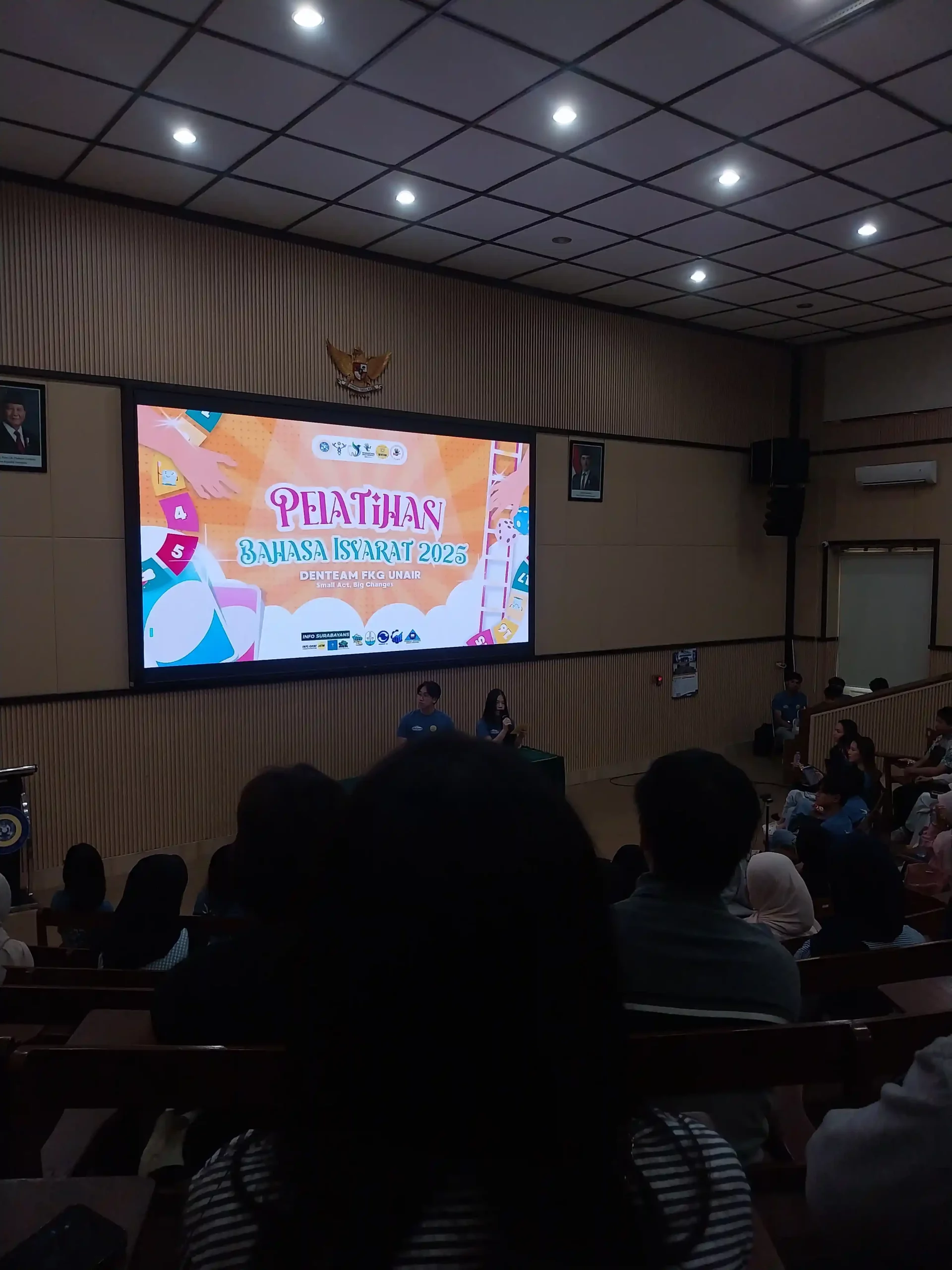 Pembukaan acara Pelatihan Bahasa Isyarat oleh MC (Foto : dokumentasi pribadi)